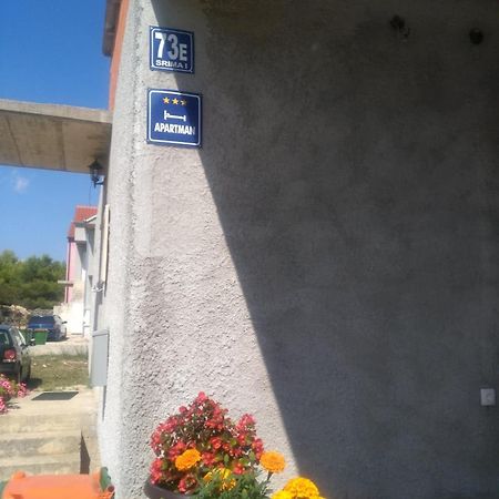 Apartman Ana Srima Dış mekan fotoğraf