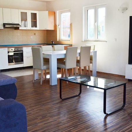 Apartman Ana Srima Dış mekan fotoğraf