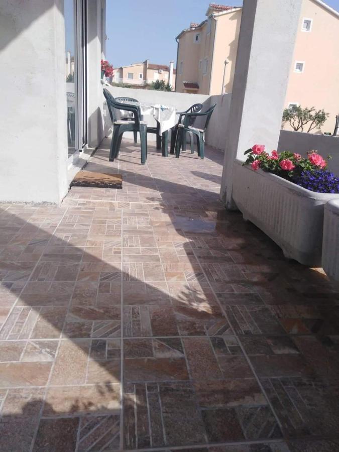 Apartman Ana Srima Dış mekan fotoğraf